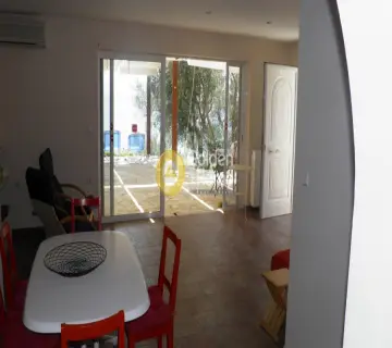 Maisonette Attached 270m<sup>2</sup> for sale photo 22