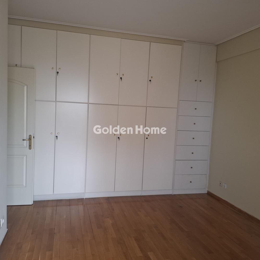 apartment in Alimos — Photo 22 of 23