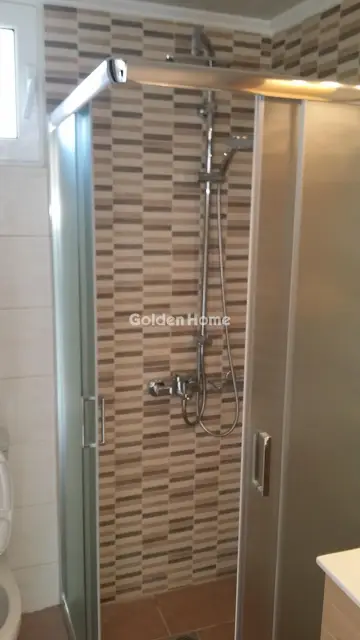 Floor Apartment 190m<sup>2</sup> for rent photo 23
