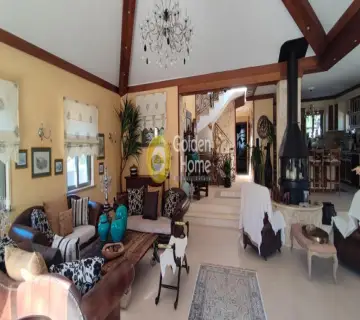 Golden Home Property Image