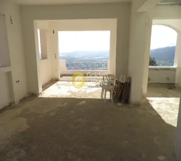 Maisonette Attached 500m<sup>2</sup> for sale photo 2