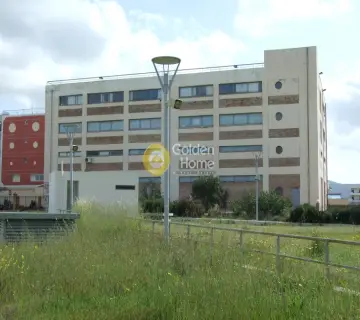 Independent Building 2683m<sup>2</sup> for sale photo 2