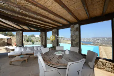 Villa 430m<sup>2</sup> for rent photo 4