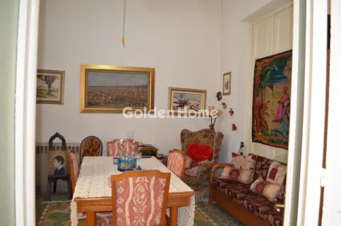 Building 215m<sup>2</sup> for sale photo 27