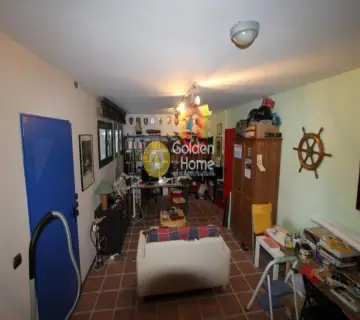 Independent Maisonette 200m<sup>2</sup> for sale photo 22