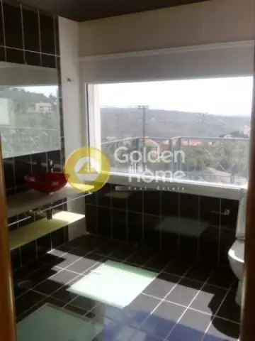 Independent Maisonette 272m<sup>2</sup> for sale photo 2