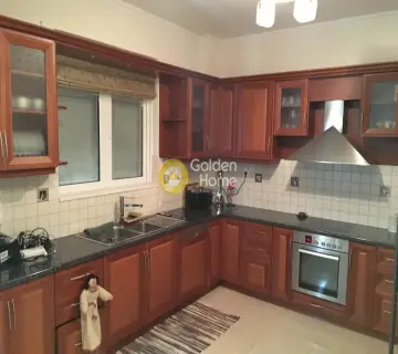 Independent Maisonette 490m<sup>2</sup> for sale photo 3