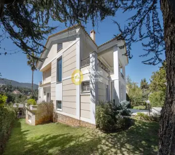 Golden Home Property Image