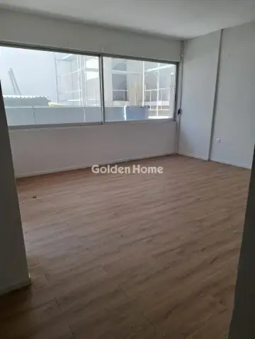 Office 31m<sup>2</sup> for rent photo 3