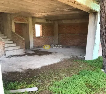 独立复式小屋 240m<sup>2</sup> for sale photo 2