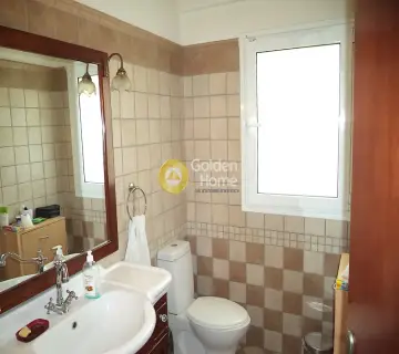 Independent Maisonette 286m<sup>2</sup> for sale photo 4