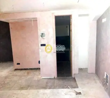 Store 52m<sup>2</sup> for sale photo 1