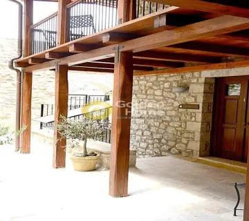 Hotel 400m<sup>2</sup> for sale photo 9