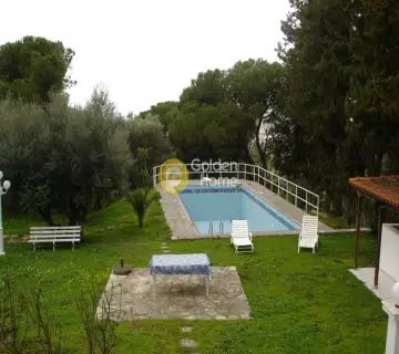 Μονοκατοικία 256τ.μ. προς πώληση φωτογραφία 1