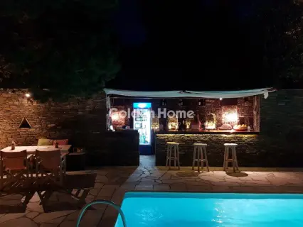Hotel 3400m<sup>2</sup> for sale photo 20