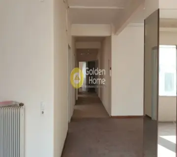 Office 258m<sup>2</sup> for rent photo 2