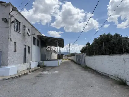 仓库 2250m<sup>2</sup> for rent photo 5455383