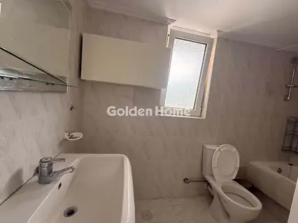 Floor Apartment 240m<sup>2</sup> for rent photo 18