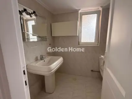 Floor Apartment 240m<sup>2</sup> for rent photo 17