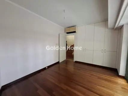 Independent Maisonette 370m<sup>2</sup> for rent photo 37
