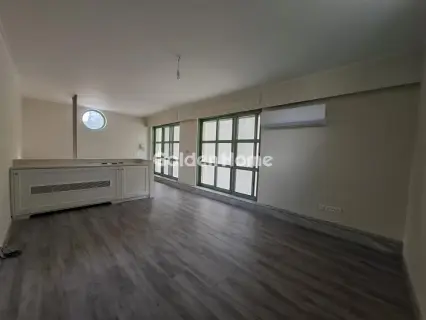 Independent Maisonette 370m<sup>2</sup> for rent photo 46