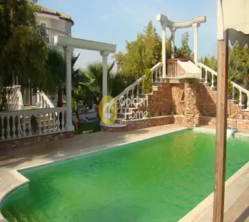 Golden Home Property Image