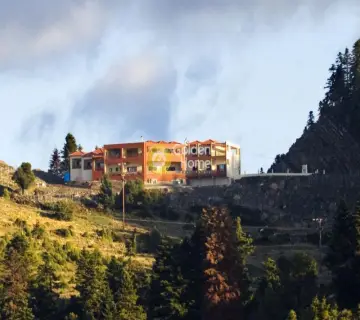 Hotel 1000m<sup>2</sup> for sale photo 4655954