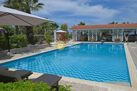 House 350m<sup>2</sup> for sale photo 45