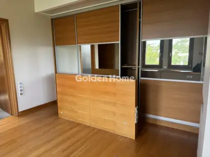 Independent Maisonette 225m<sup>2</sup> for rent photo 16
