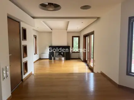 Independent Maisonette 225m<sup>2</sup> for rent photo 1