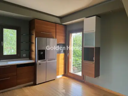 Independent Maisonette 225m<sup>2</sup> for rent photo 13