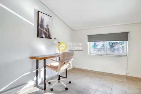 Independent Maisonette 301m<sup>2</sup> for sale photo 30