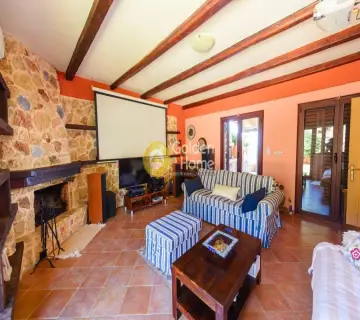 House 280m<sup>2</sup> for sale photo 14