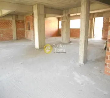 Apartment 175m<sup>2</sup> for rent photo 1