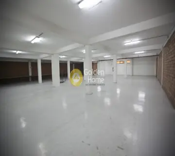 Independent Building 12014m<sup>2</sup> for rent photo 17