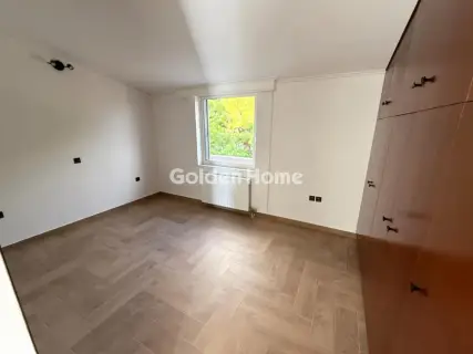 House 285m<sup>2</sup> for rent photo 14