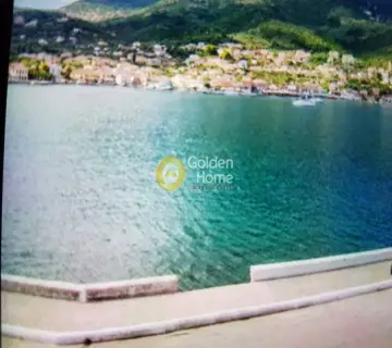Independent Building 260m<sup>2</sup> for sale photo 2
