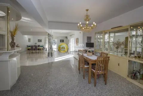 独立复式小屋 300m<sup>2</sup> for sale photo 3