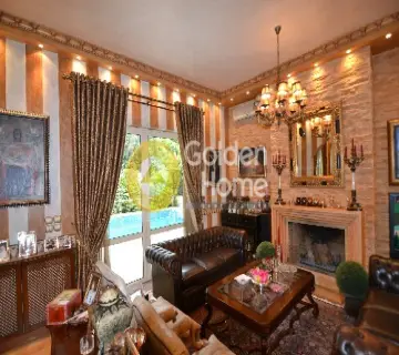 House 555m<sup>2</sup> for sale photo 2
