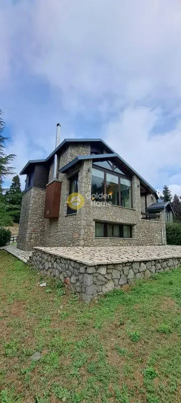 Independent Maisonette 185m<sup>2</sup> for rent photo 80