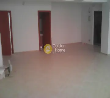 Office 85m<sup>2</sup> for rent photo 3