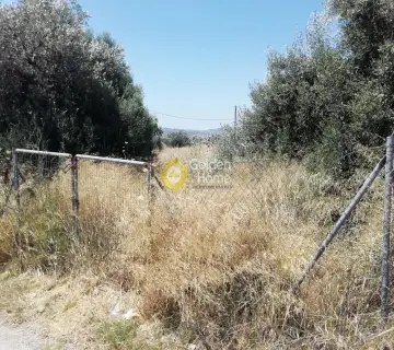 Οικιστικό 260τ.μ. προς πώληση φωτογραφία 1