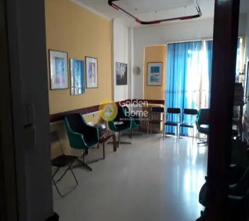 Office 51m<sup>2</sup> for rent photo 2