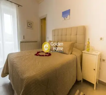 Hotel 275m<sup>2</sup> for sale photo 3