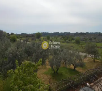 Independent Maisonette 190m<sup>2</sup> for sale photo 1169687