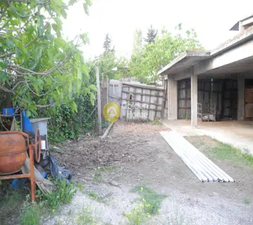 Residential 900m<sup>2</sup> for sale photo 2