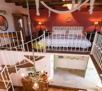 Hotel 700m<sup>2</sup> for sale photo 1531140