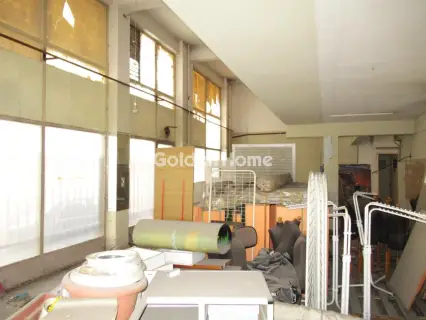 Store 105m<sup>2</sup> for rent photo 27