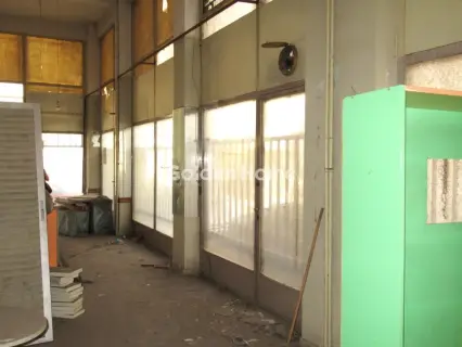 Store 105m<sup>2</sup> for rent photo 24