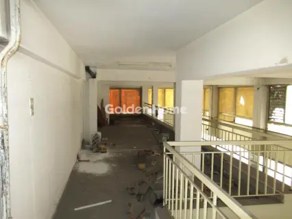 Store 105m<sup>2</sup> for rent photo 31